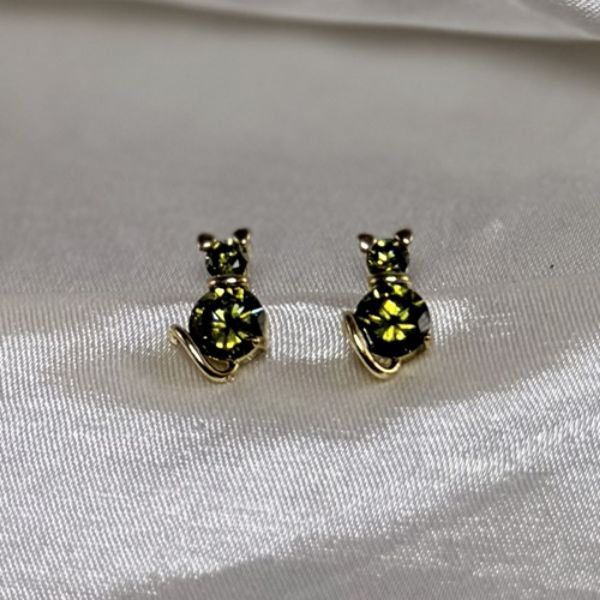 Imagem de Brinco gato peridoto zircônia  - 0528573